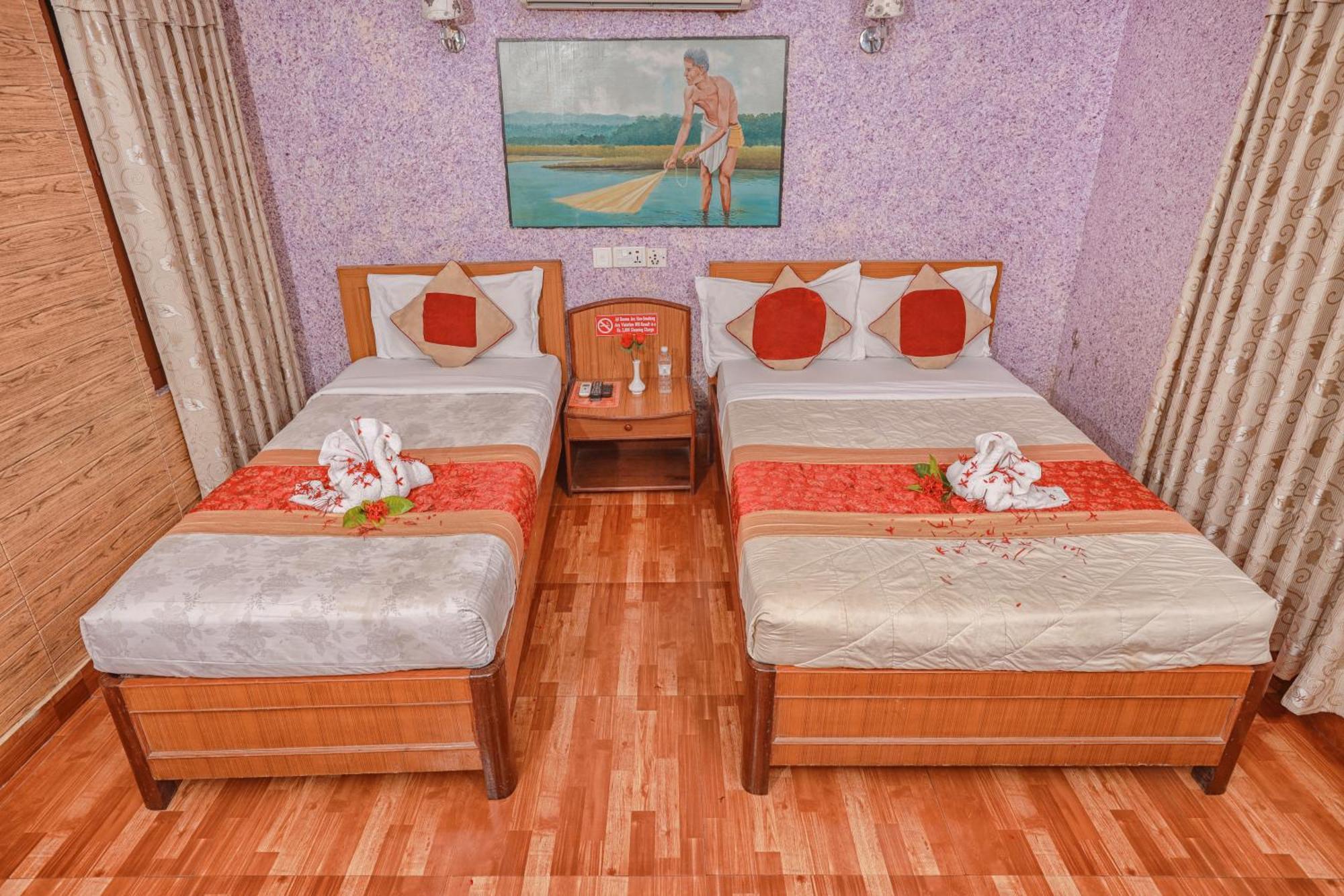 Hotel Wildlife Camp Sauraha Exterior foto